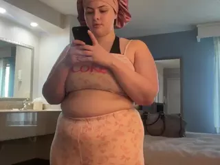 thick_gurl101's Live Sex Cam Show
