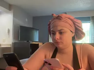 thick_gurl101's Live Sex Cam Show