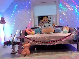AriaNina's Live Sex Cam Show