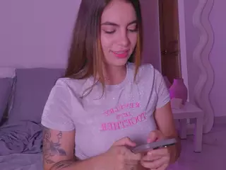 valery-roberts's Live Sex Cam Show