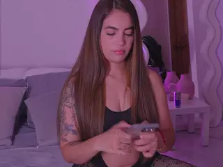 valery-roberts's Live Sex Cam Show
