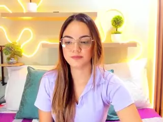 LUNALEEE's Live Sex Cam Show