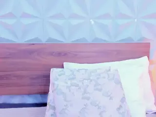 LUNALEEE's Live Sex Cam Show