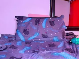 violeta-evanz's Live Sex Cam Show