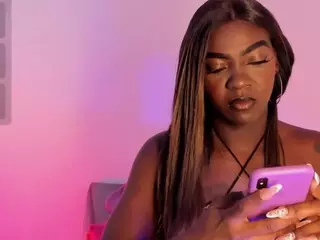 Evonye's Live Sex Cam Show