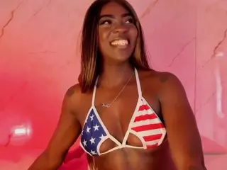 Evonye's Live Sex Cam Show