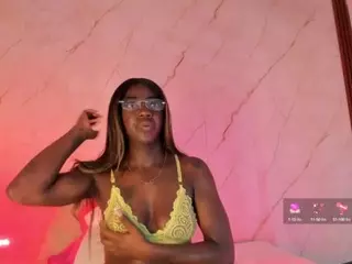 Evonye's Live Sex Cam Show