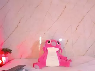 Evonye's Live Sex Cam Show