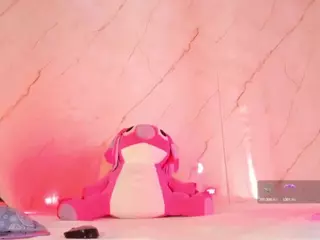 Evonye's Live Sex Cam Show