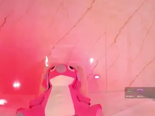 Evonye's Live Sex Cam Show