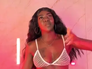 Evonye's Live Sex Cam Show