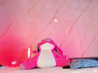 Evonye's Live Sex Cam Show
