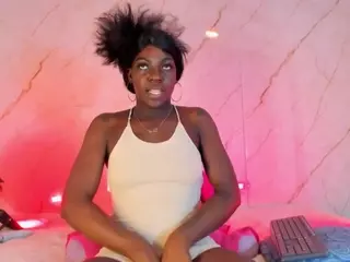 Evonye's Live Sex Cam Show