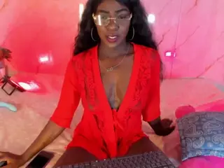 Evonye's Live Sex Cam Show