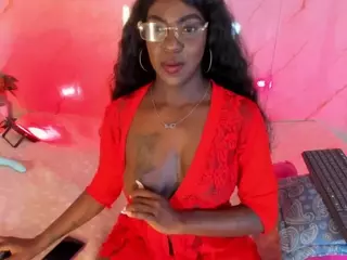 Evonye's Live Sex Cam Show