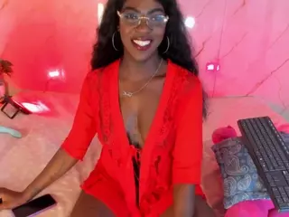 Evonye's Live Sex Cam Show