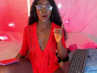 Evonye's Live Sex Cam Show