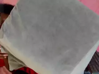 Evonye's Live Sex Cam Show