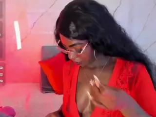 Evonye's Live Sex Cam Show