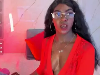 Evonye's Live Sex Cam Show