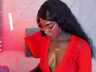 Evonye's Live Sex Cam Show