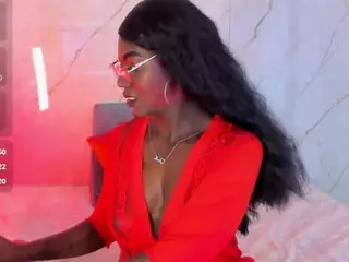 Evonye's Live Sex Cam Show