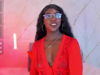 Evonye's Live Sex Cam Show