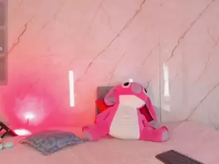 Evonye's Live Sex Cam Show