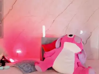Evonye's Live Sex Cam Show