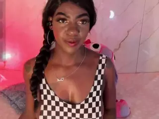Evonye's Live Sex Cam Show