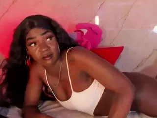 Evonye's Live Sex Cam Show