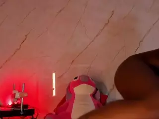 Evonye's Live Sex Cam Show