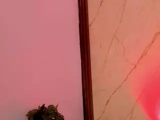 Evonye's Live Sex Cam Show