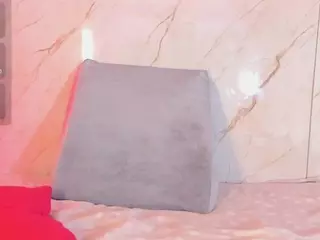Evonye's Live Sex Cam Show