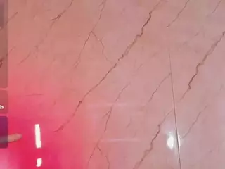 Evonye's Live Sex Cam Show