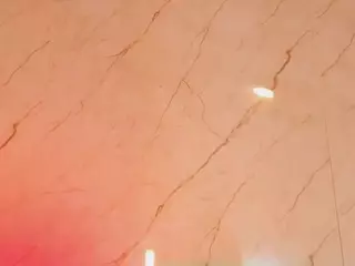Evonye's Live Sex Cam Show