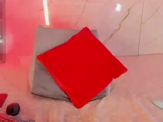 Evonye's Live Sex Cam Show