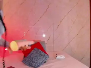 Evonye's Live Sex Cam Show