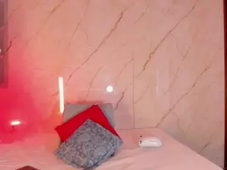 Evonye's Live Sex Cam Show