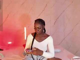 Evonye's Live Sex Cam Show