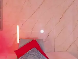 Evonye's Live Sex Cam Show
