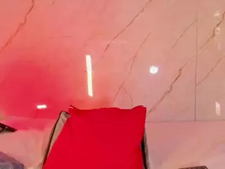 Evonye's Live Sex Cam Show
