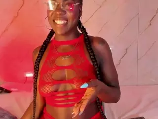 Evonye's Live Sex Cam Show