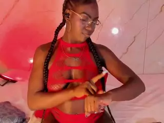 Evonye's Live Sex Cam Show