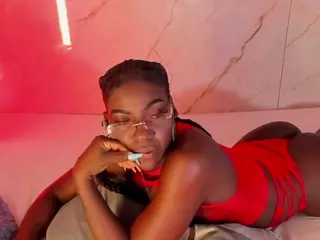 Evonye's Live Sex Cam Show
