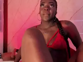 Evonye's Live Sex Cam Show