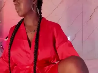 Evonye's Live Sex Cam Show