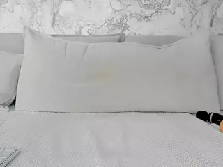 alyssamillan's Live Sex Cam Show