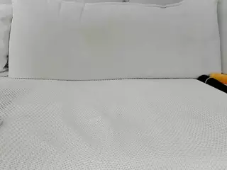alyssamillan's Live Sex Cam Show