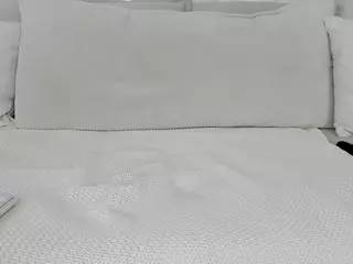 alyssamillan's Live Sex Cam Show
